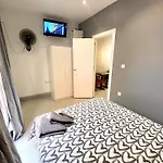 Apartamento De 3 Habitaciones En Sants A 2\'Del Metro Badal P9